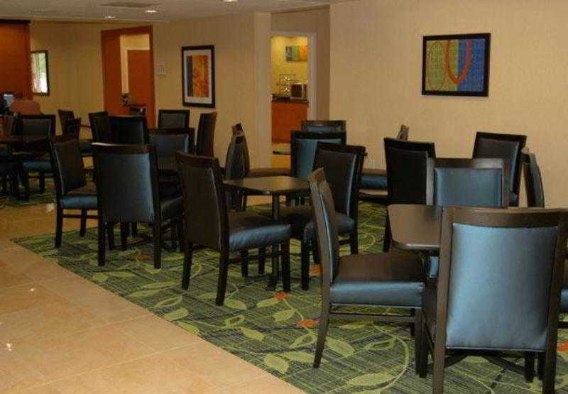 Fairfield Inn & Suites By Marriott Knoxville/East Esterno foto